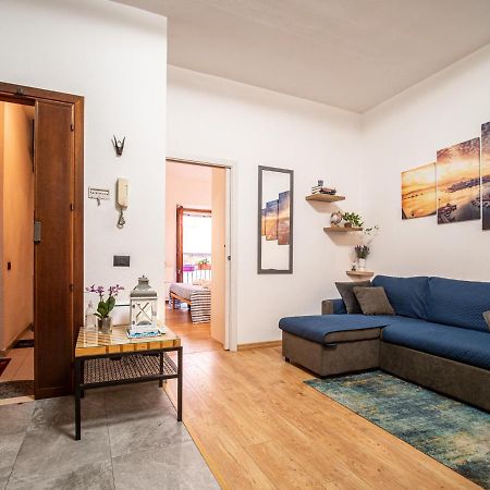 Little Diamond - City Centre Apartman Cagliari Kültér fotó