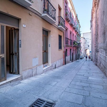 Little Diamond - City Centre Apartman Cagliari Kültér fotó