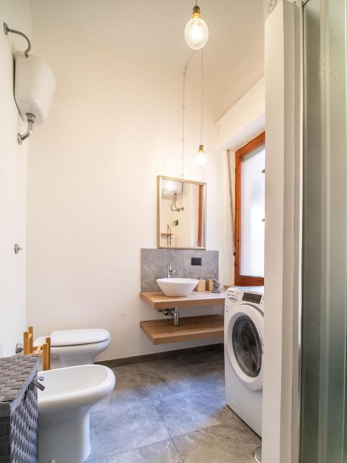 Little Diamond - City Centre Apartman Cagliari Kültér fotó
